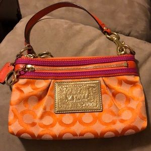 Coach poppy wristlet
